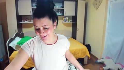 Soffy online show from 02/15/26, 05:37