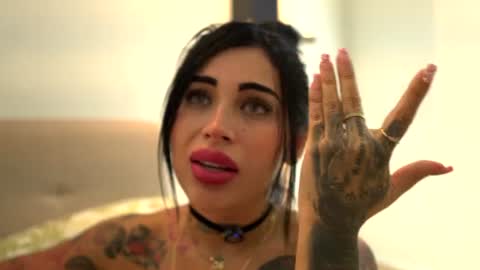 sofhia cruz online show from 07/07/26, 08:24