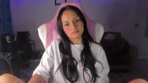 sofia online show from 04/24/26, 08:28