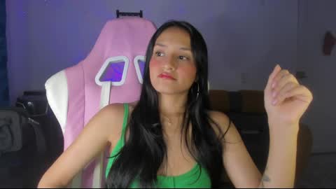 Snapshot of sofi1608 chatting on 04/30/26, 12:39 sofia online show from 04/30/26, 12:39