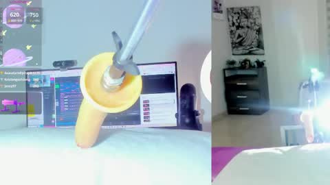 Snapshot of sofi__velez_ chatting on 05/01/26, 05:06 Sofi online show from 05/01/26, 05:06