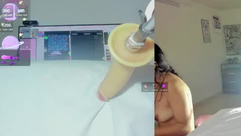 Snapshot of sofi__velez_ chatting on 06/07/26, 05:06 Sofi online show from 06/07/26, 05:06