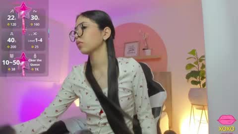 S O F I  online show from 06/26/26, 07:18