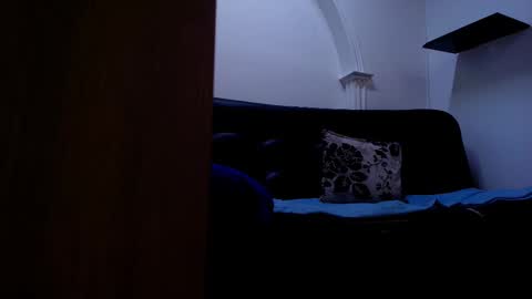 Sofia online show from 11/05/25, 12:16