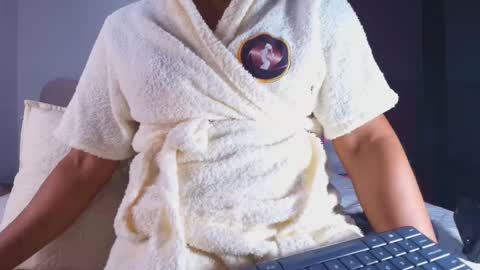 Sofia online show from 12/03/25, 12:25