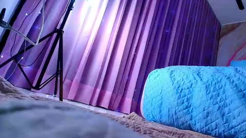 Sofia online show from 04/22/26, 03:09