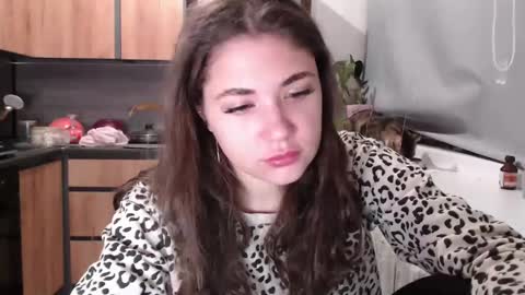 Sofi online show from 02/17/25, 08:15