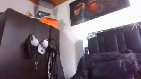 Sofi online show from 11/19/25, 07:14