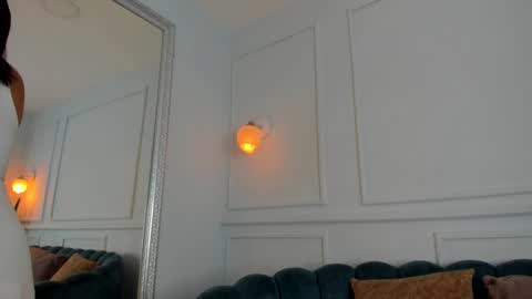 Sofi online show from 12/28/24, 11:41