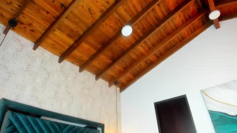 Sofi online show from 04/04/26, 11:18