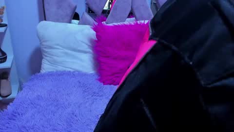 Sofi Noa online show from 09/10/25, 11:32