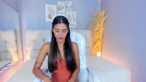 Snapshot of sofi_potter_ chatting on 01/11/25, 01:27 Sofia online show from 01/11/25, 01:27