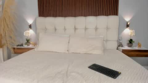Sofia online show from 05/04/26, 10:39