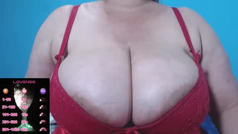 Snapshot of sofi_rouse_fs chatting on 02/19/25, 01:40 Mila online show from 02/19/25, 01:40