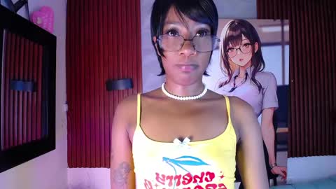 Sofia online show from 05/17/26, 11:28