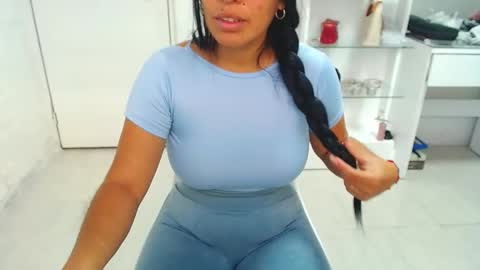 sofia vene  online show from 09/21/25, 11:34