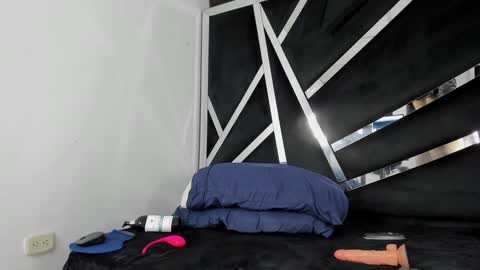 SOFIA online show from 03/12/25, 02:30