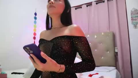 Snapshot of sofia8428 chatting on 12/23/25, 01:58 sofia8428 online show from 12/23/25, 01:58