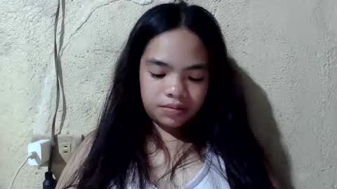 Snapshot of sofia_587145 chatting on 07/08/26, 03:05 sofia_587145 online show from 07/08/26, 03:05