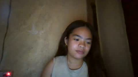 Snapshot of sofia_587145 chatting on 07/11/26, 12:02 sofia_587145 online show from 07/11/26, 12:02