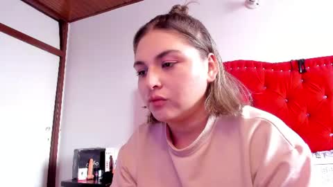Sofia  bella online show from 06/25/26, 05:28
