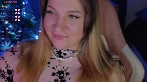 Snapshot of sofia__fairy chatting on 12/25/24, 02:23 Sofia Lush is active PVT is open Welcome to the world of pleasure online show from 12/25/24, 02:23