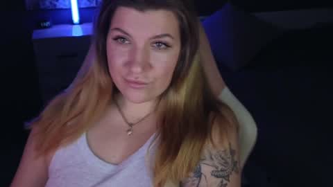 Snapshot of sofia__fairy chatting on 01/27/25, 08:29 Sofia Lush is active PVT is open Welcome to the world of pleasure online show from 01/27/25, 08:29