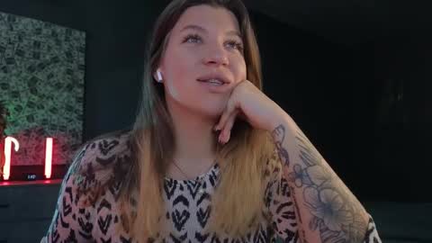 Snapshot of sofia__fairy chatting on 10/13/25, 08:03 Sofia Lush is active PVT is open Welcome to the world of pleasure online show from 10/13/25, 08:03