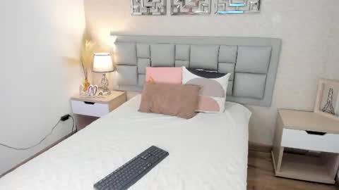 sofi online show from 07/10/26, 07:49