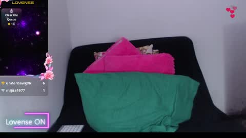 sofia  whitee online show from 06/05/26, 07:03