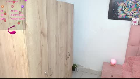 sofia online show from 01/24/25, 06:14