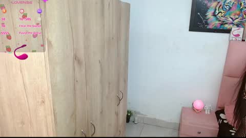 sofia online show from 01/28/25, 08:15