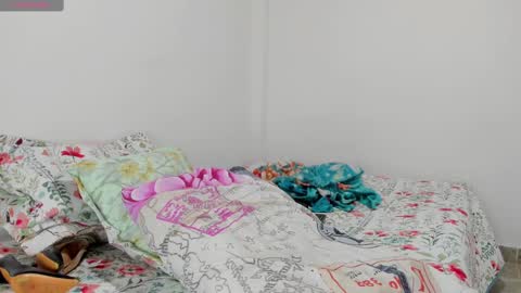 Sofia online show from 03/12/25, 07:28