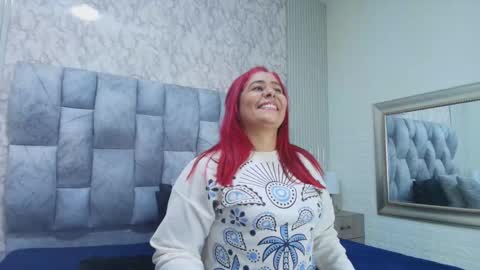 sofia gutierrez   online show from 09/20/25, 12:55