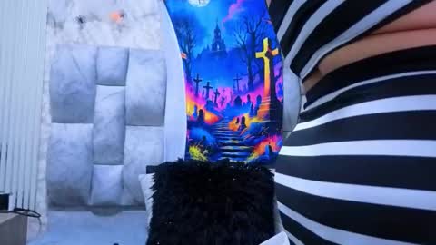 sofia gutierrez   online show from 10/20/25, 04:13