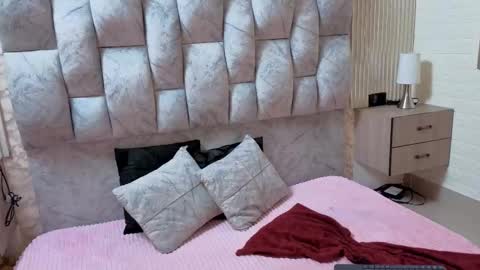 sofia gutierrez   online show from 01/15/26, 03:22