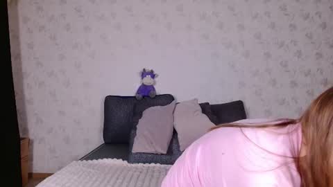 Snapshot of sofia_here chatting on 07/25/26, 10:40 Sofia here online show from 07/25/26, 10:40