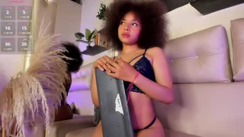 S O F I A  online show from 11/29/25, 08:12