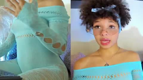 Snapshot of sofia_kay_ chatting on 04/27/26, 10:19 S O F I A online show from 04/27/26, 10:19