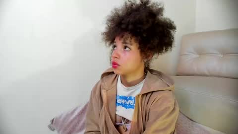 Snapshot of sofia_kay_ chatting on 05/31/26, 11:50 S O F I A online show from 05/31/26, 11:50
