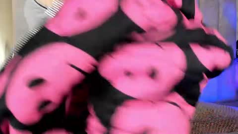 Snapshot of sofia_kay_ chatting on 07/11/26, 08:44 S O F I A online show from 07/11/26, 08:44