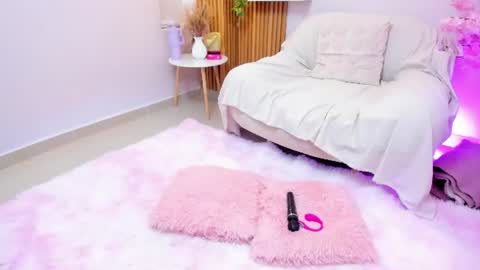 Snapshot of sofia_new chatting on 07/21/26, 10:06 sofia_new online show from 07/21/26, 10:06