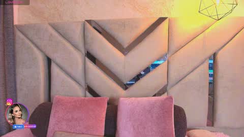   online show from 05/11/26, 07:00
