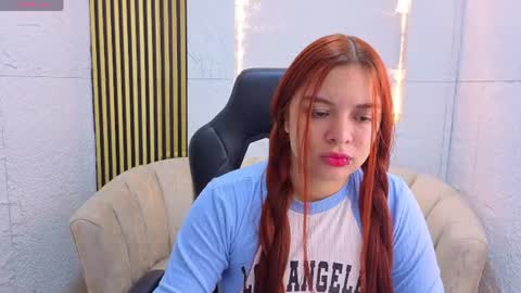 Snapshot of sofia_red_cn chatting on 06/18/26, 01:04 sofia_red_cn online show from 06/18/26, 01:04