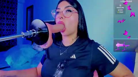 sofia  online show from 07/16/26, 11:44