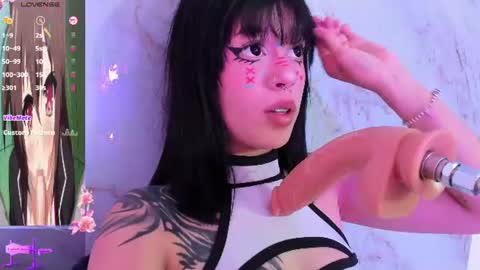 Snapshot of sofia_shadow1 chatting on 07/04/26, 01:06 sofi 3 online show from 07/04/26, 01:06