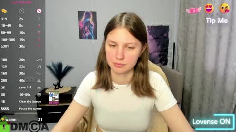 Sofia online show from 04/01/26, 01:41