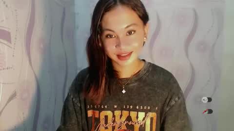 sofia_sweetheart18 online show from 02/01/26, 05:00