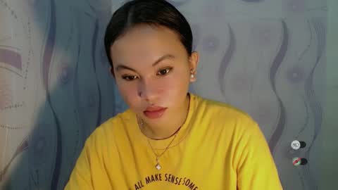 sofia_sweetheart18 online show from 02/12/26, 03:01