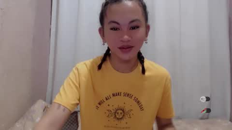 sofia_sweetheart18 online show from 03/30/26, 12:11